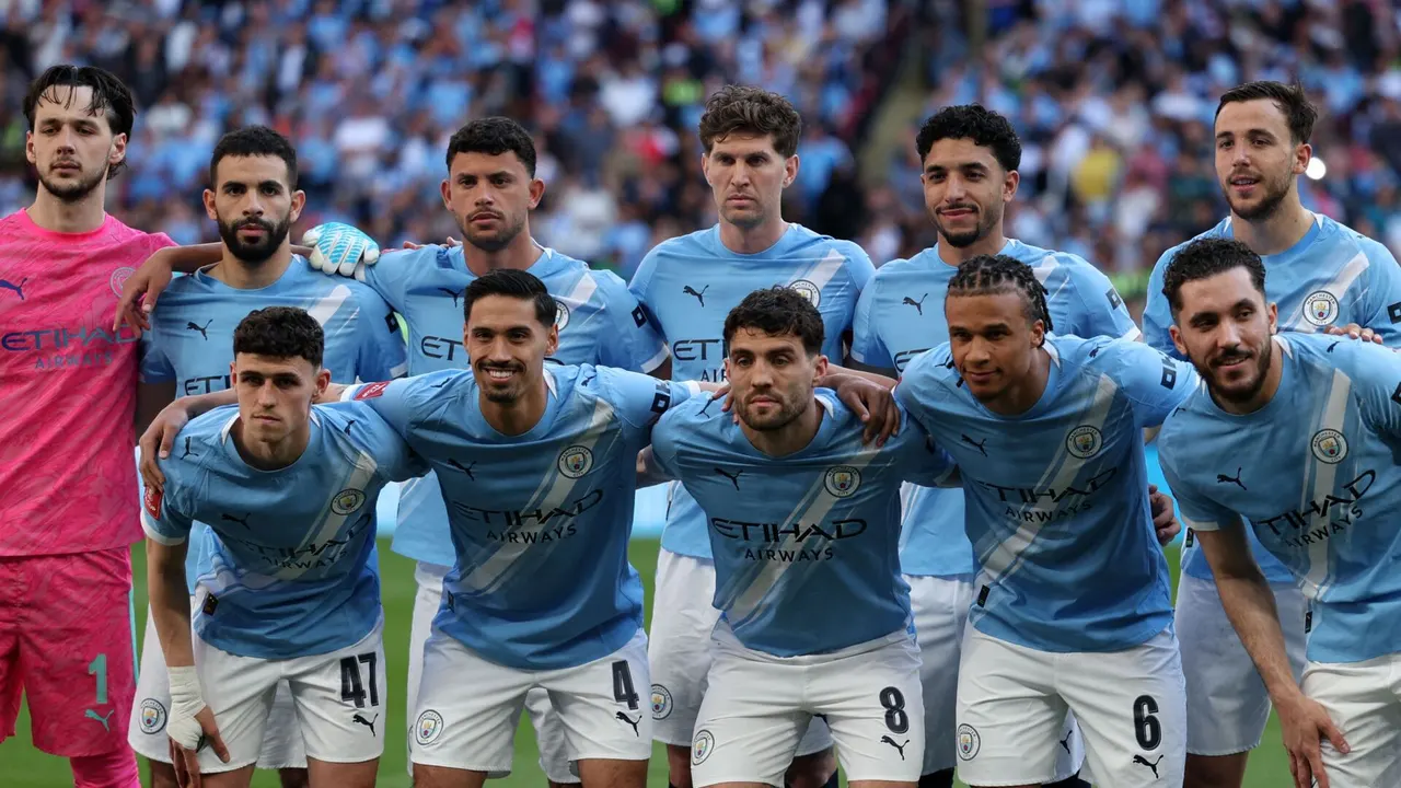 موهبة كتالونية ونجم السيتي مطلوبان في مدريد